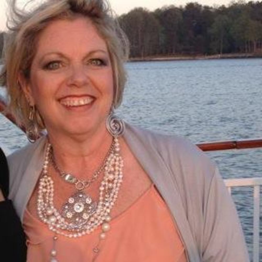 Meet your Posher, Donna